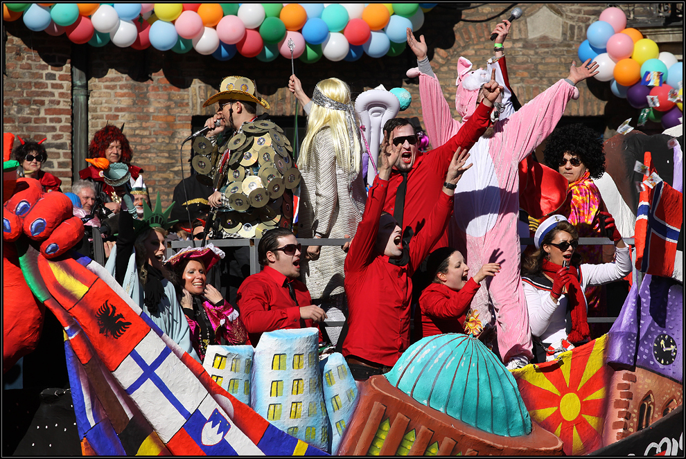 Rosenmontagszug 2011 in Düsseldorf