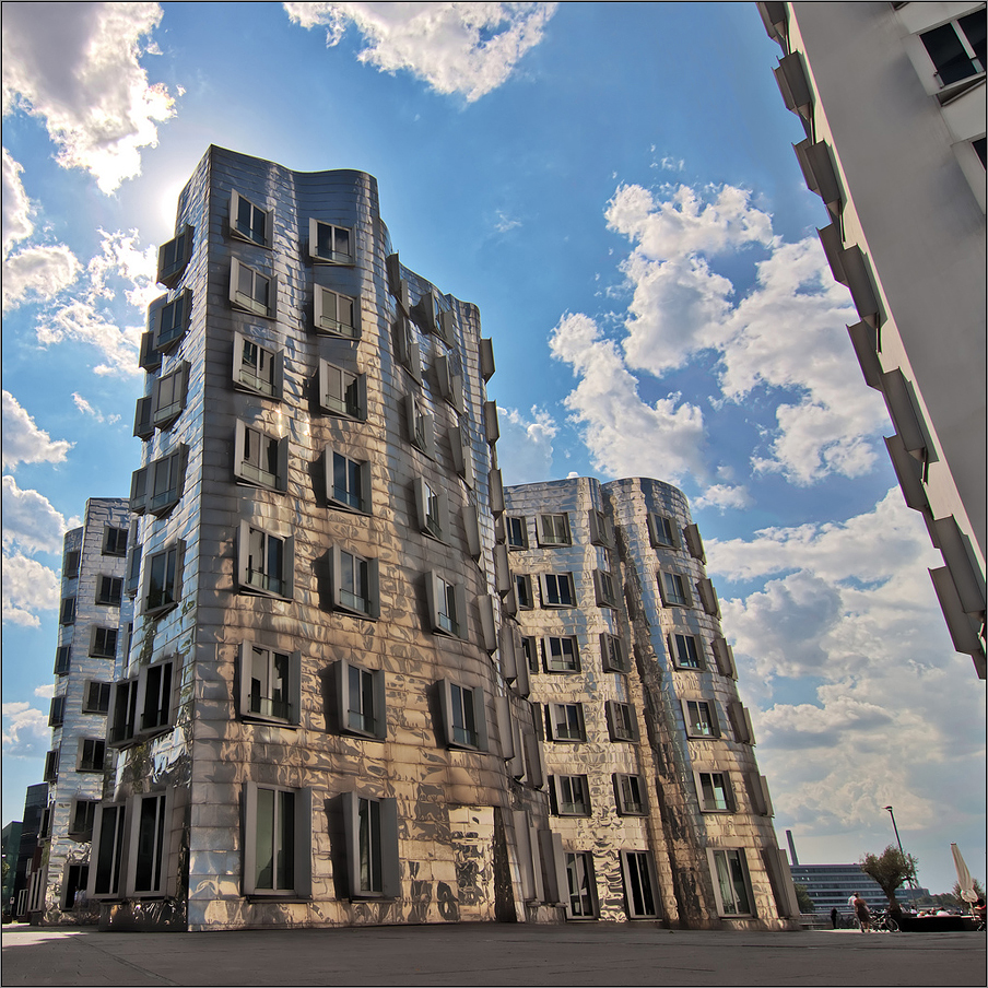 Gehry-Bauten im Medienhafen