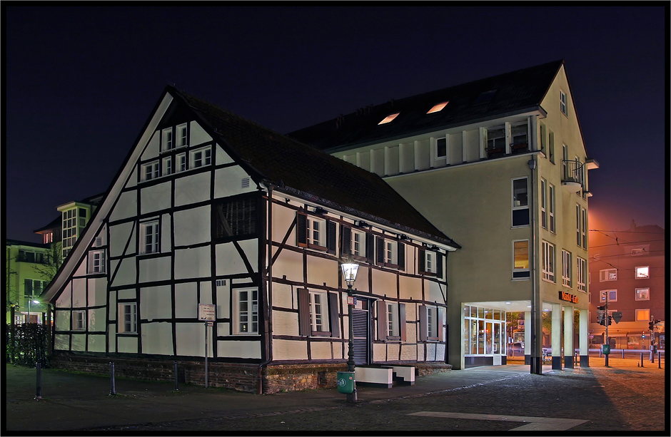 Fachwerkhaus am Neusser Tor in Düsseldorf Gerresheim