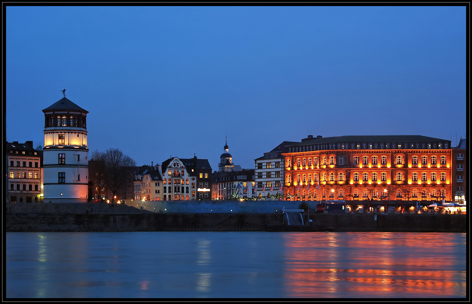 Treff Burgplatz - Düsseldorf