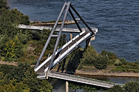 Fußgängerbrücke am Medienhafen Düsseldorf 